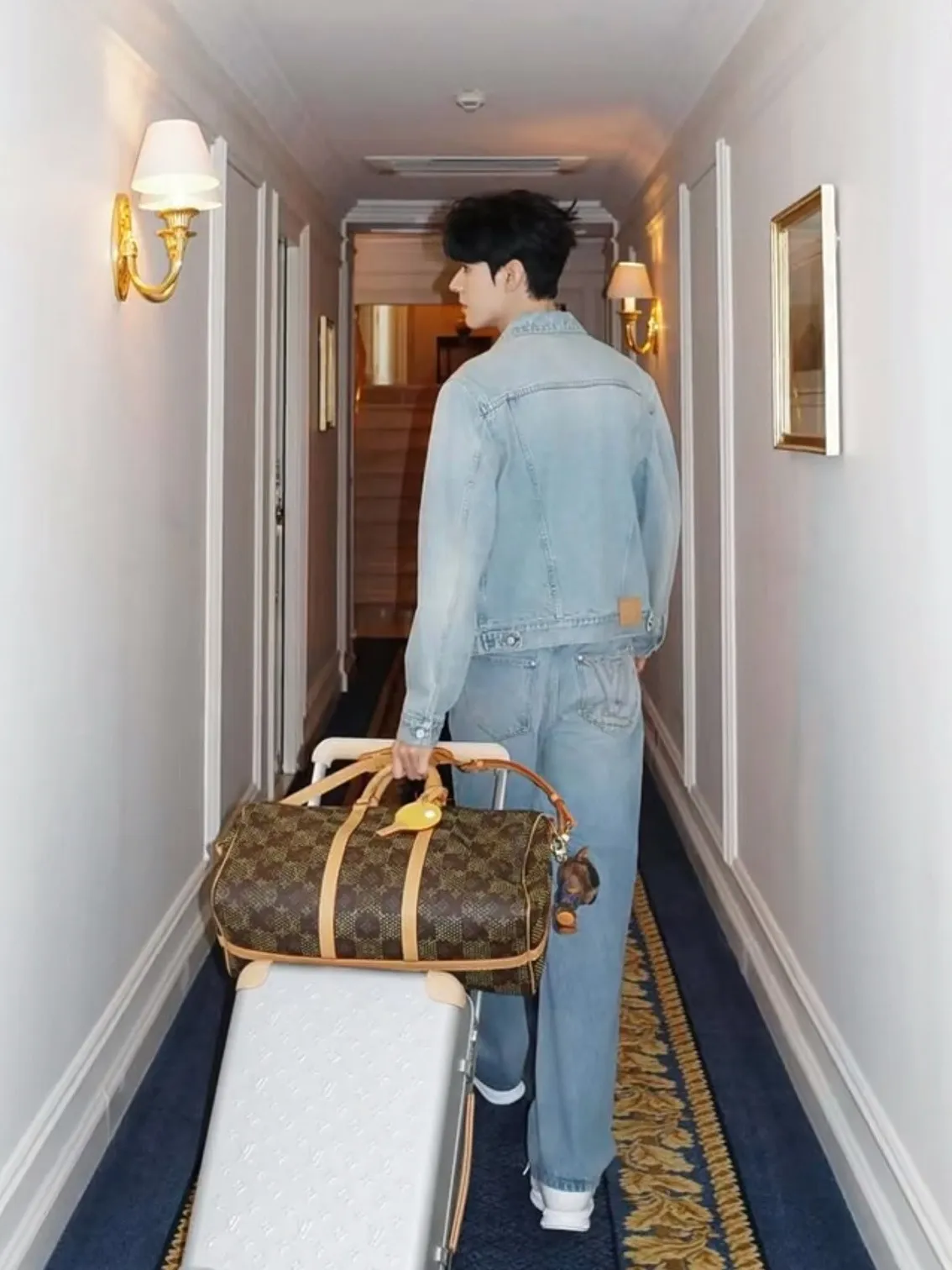 Louis Vuitton/Louis Vuitton hardware leather skateboard jeans